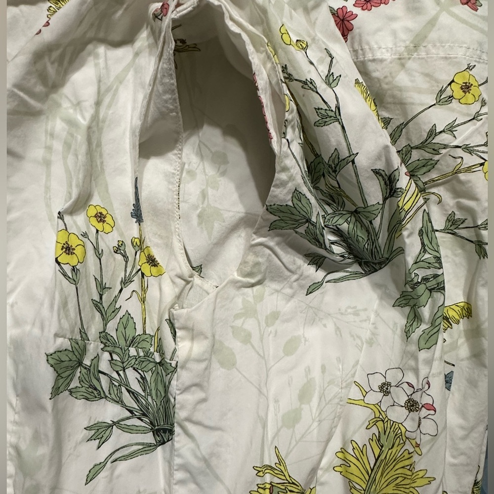 Floral dress size 0 by Gap. - Picture 11 of 14